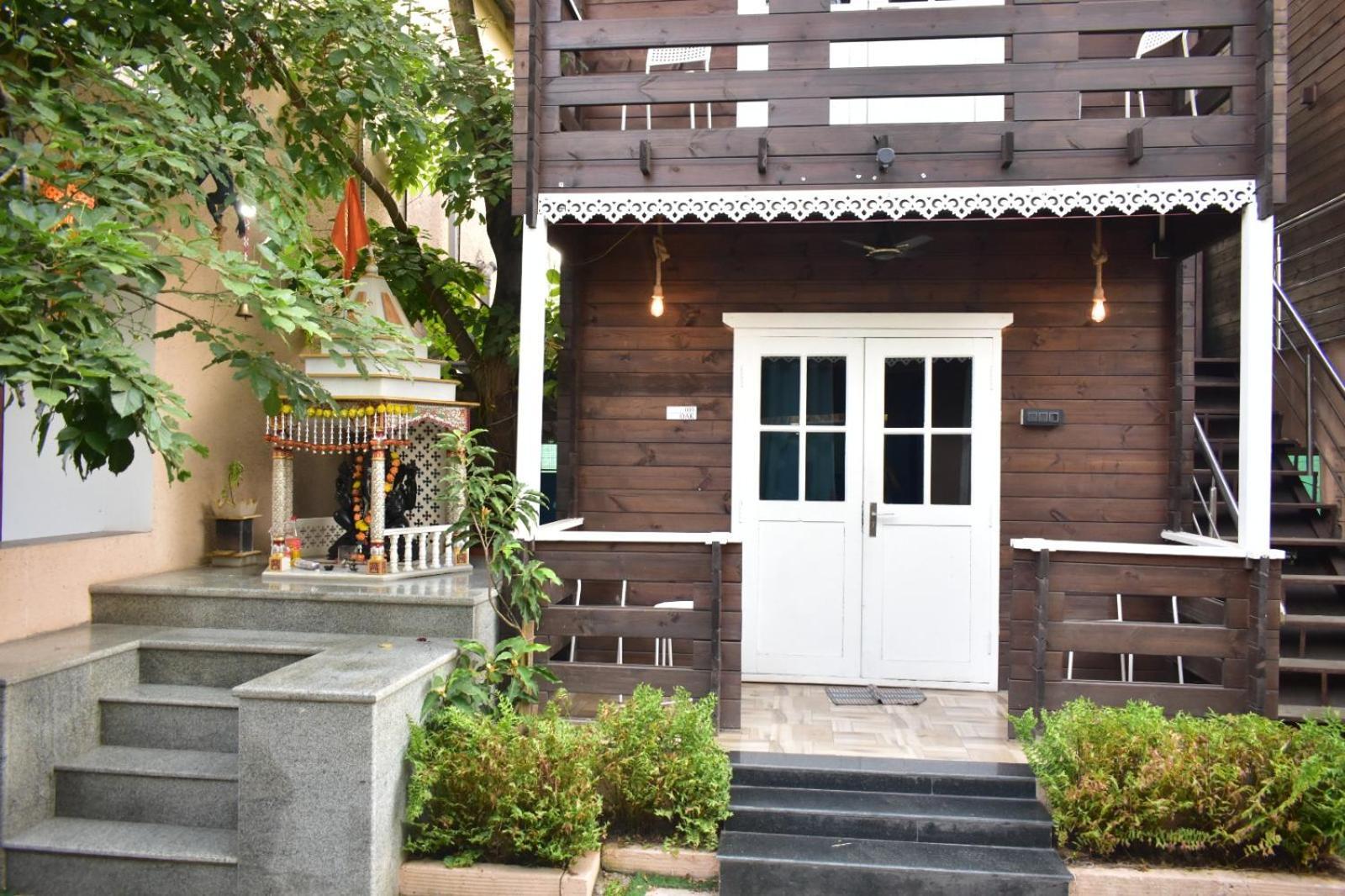Coastal Bay Inn 阿里巴格 外观 照片