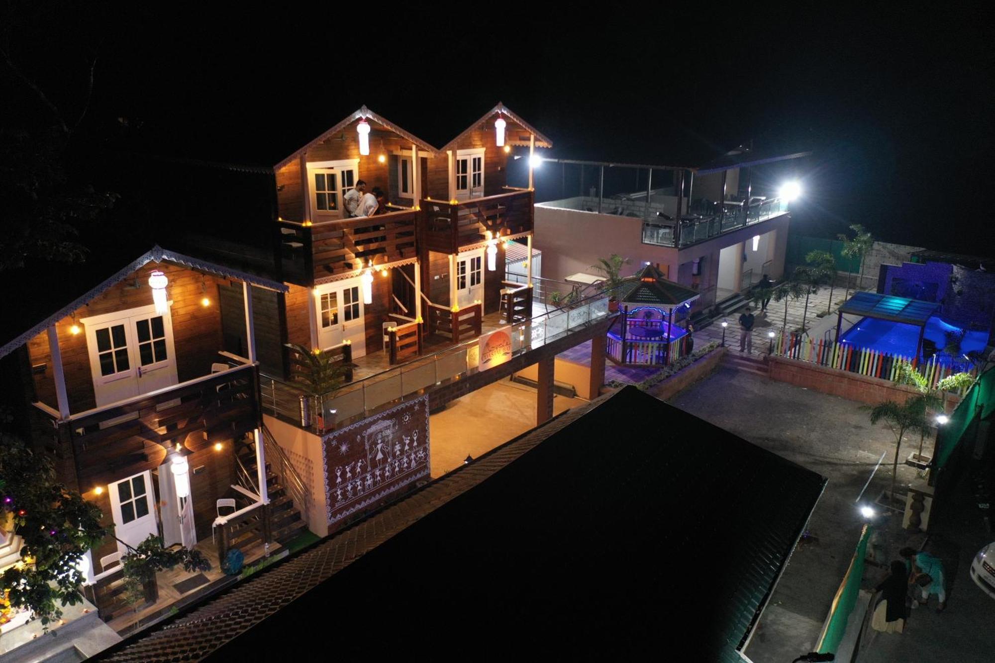 Coastal Bay Inn 阿里巴格 外观 照片